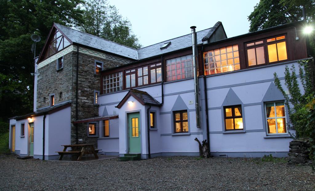 Moville Boutique Hostel & Apartments Buitenkant foto