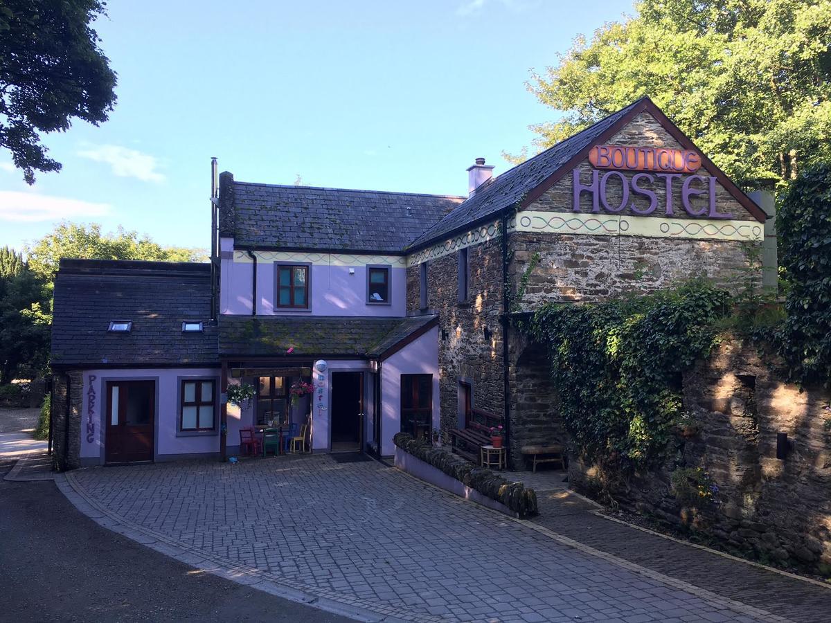 Moville Boutique Hostel & Apartments Buitenkant foto