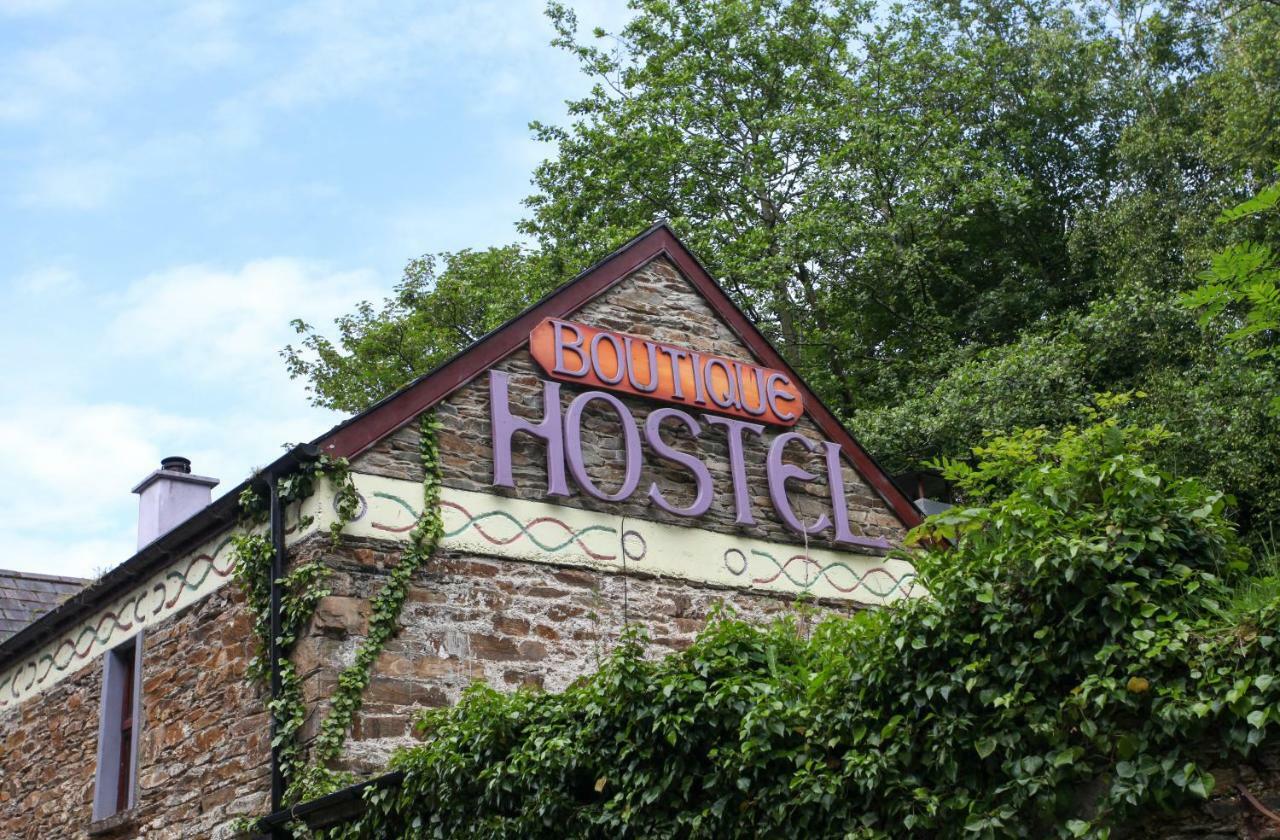 Moville Boutique Hostel & Apartments Buitenkant foto